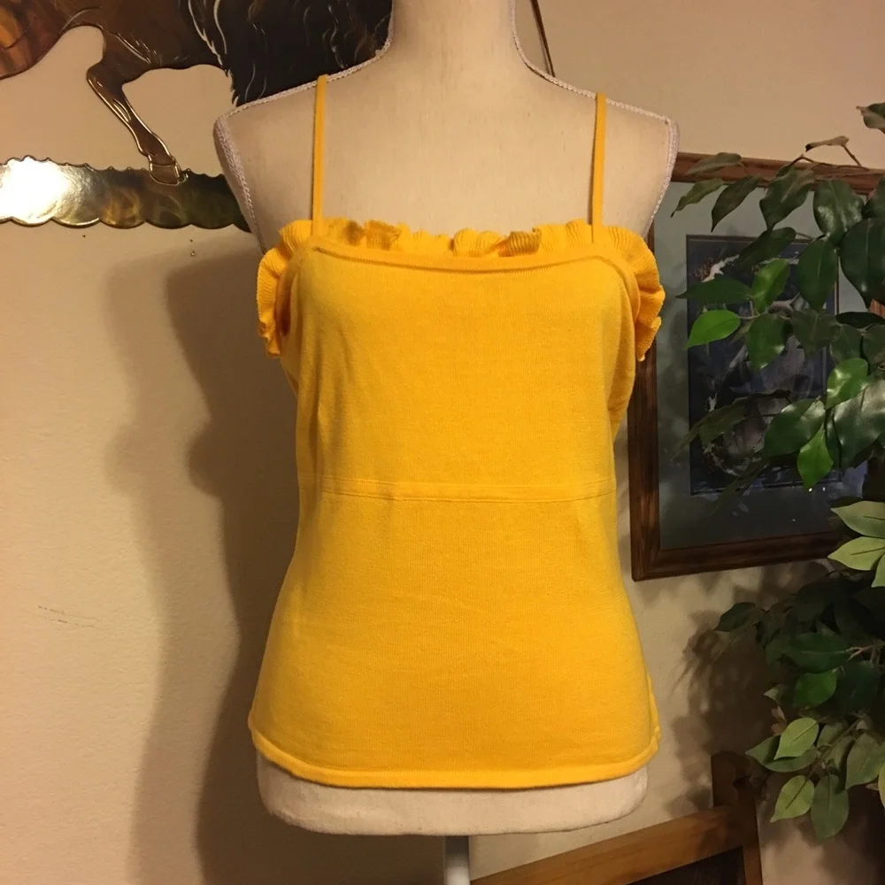 Forenza mustard 2-piece tank and shrug set NWT S